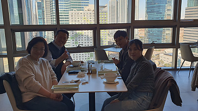 박 사무엘 목사님 생신 축하  (2025년 12월 11일)